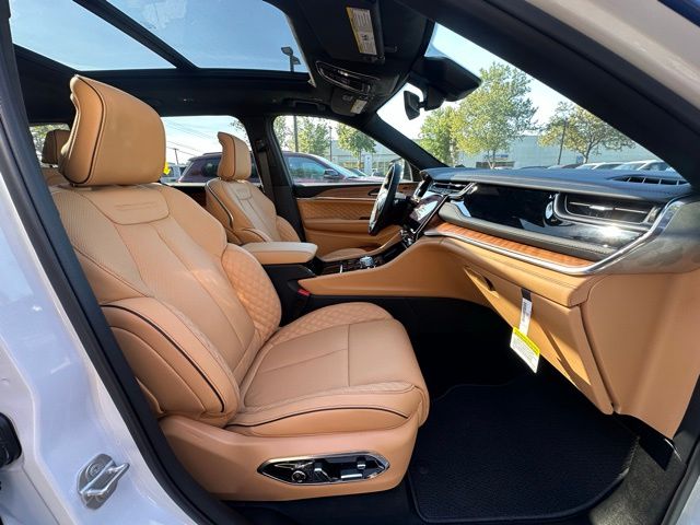 2025 Jeep Grand Cherokee L Summit Reserve photo 30