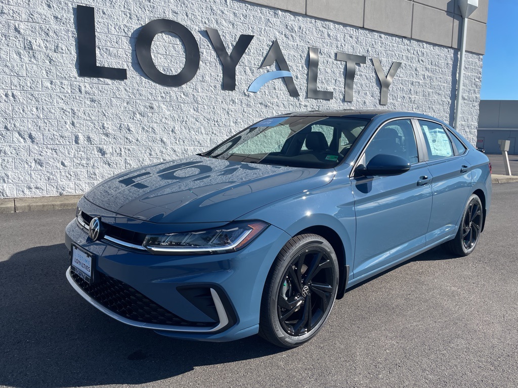 2026 Volkswagen Jetta SE's photo