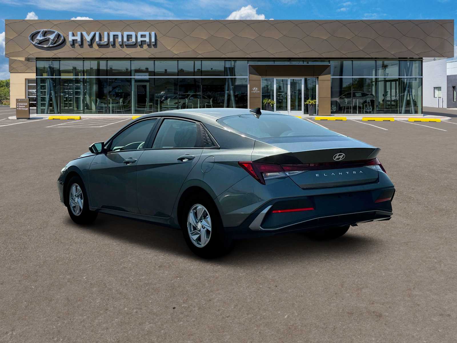 2025 Hyundai Elantra SE photo 4
