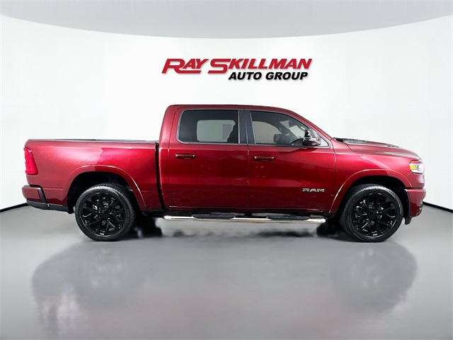 2025 Ram 1500 Laramie photo 8