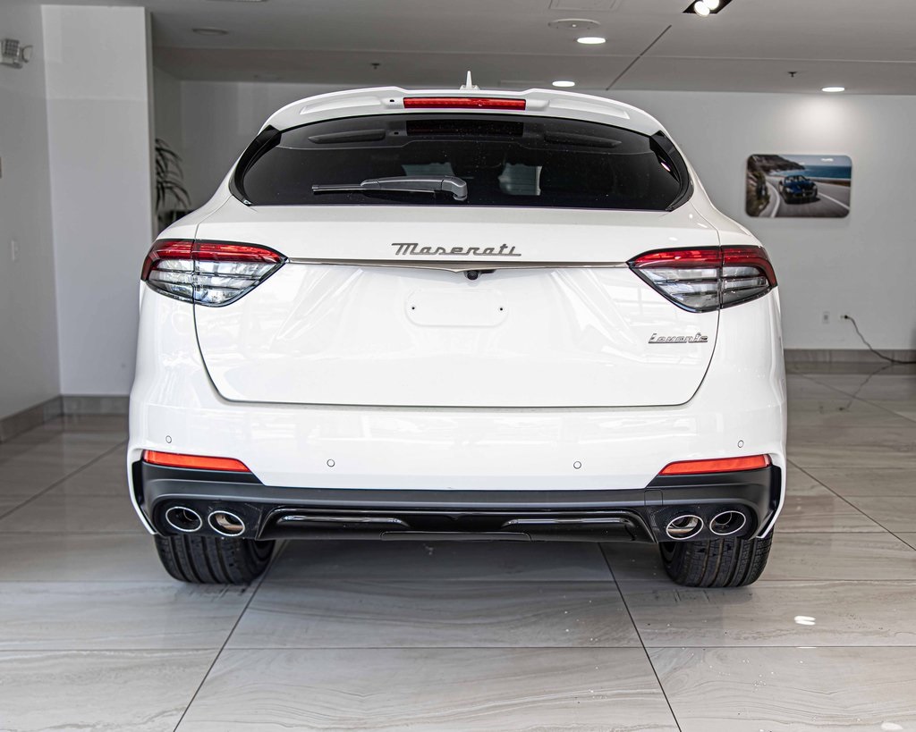 2024 MASERATI LEVANTE - Image 13