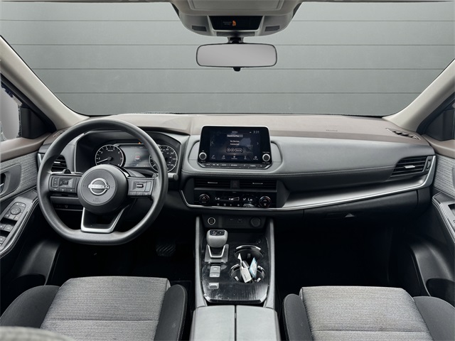 2023 Nissan Rogue SV photo 13