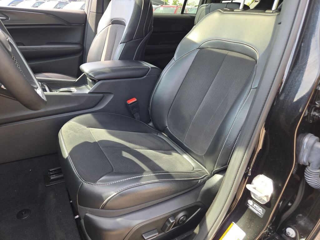 2024 Jeep Grand Cherokee Altitude X photo 21