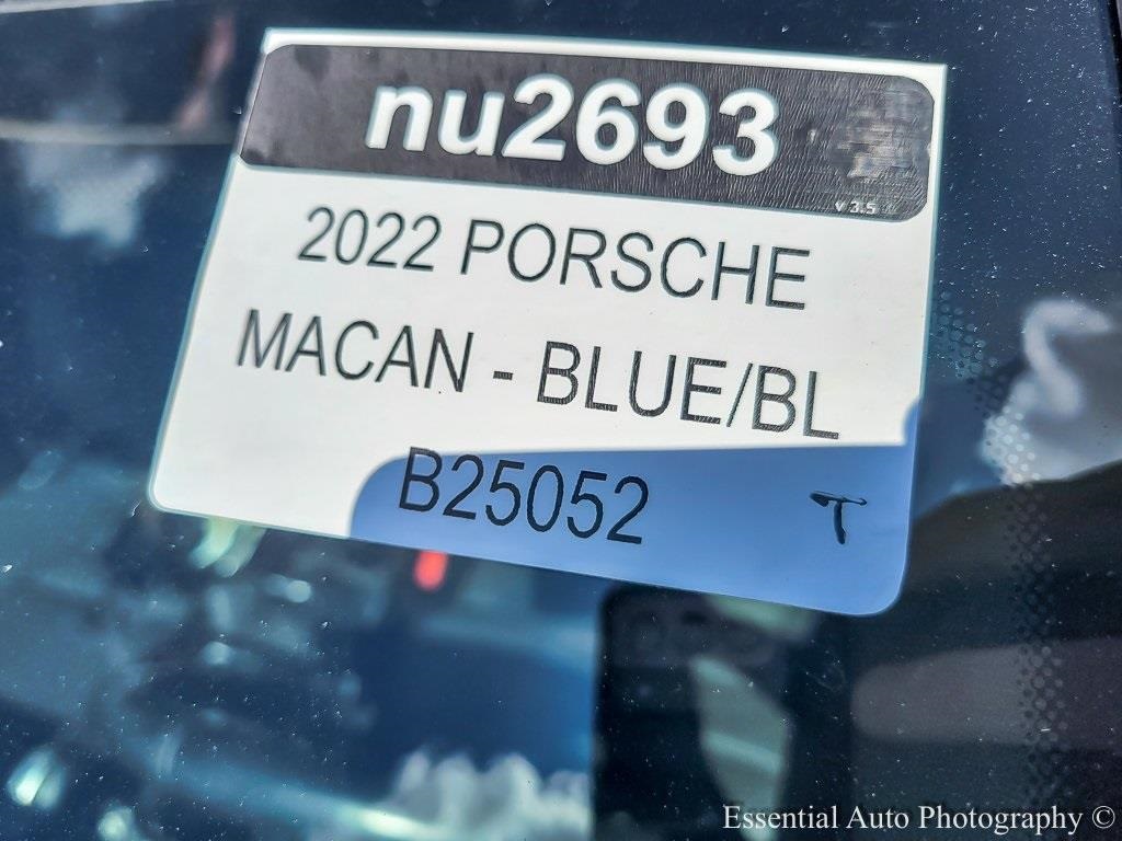 2022 PORSCHE MACAN - Image 23