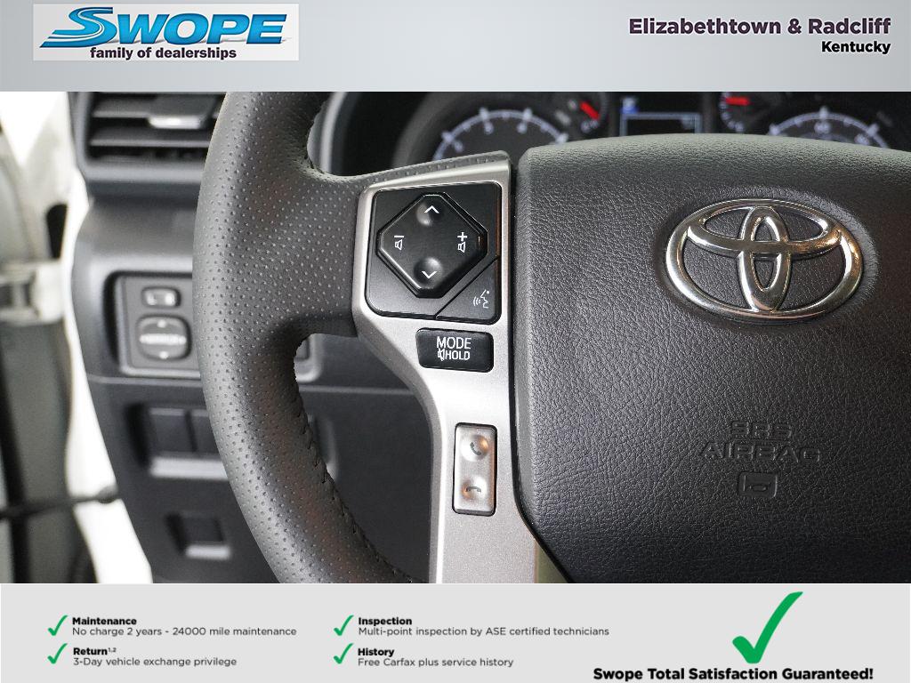 2023 Toyota 4Runner SR5 4WD photo 8
