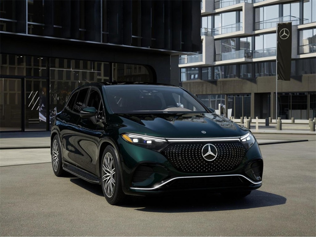 2025 Mercedes Benz EQS SUV 450 4MATIC photo 9