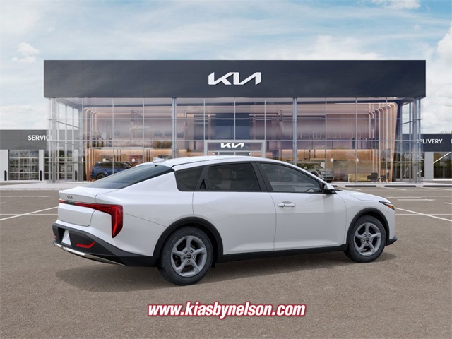 2025 Kia K4 LXS photo 5