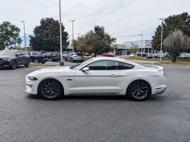 2020 Ford Mustang GT Premium photo 18