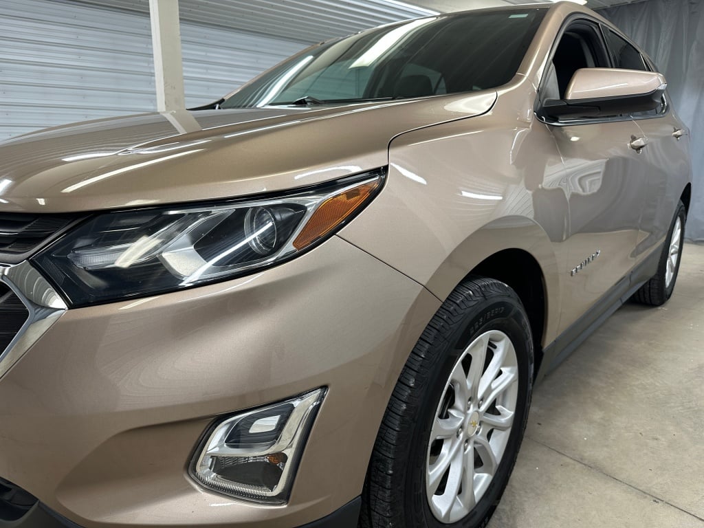 2019 Chevrolet Equinox LT photo 28