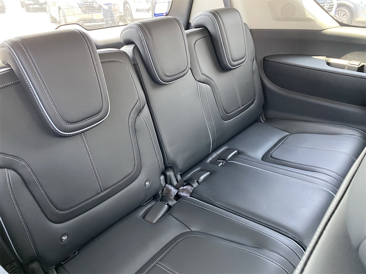 2025 Infiniti QX80 Sensory photo 12