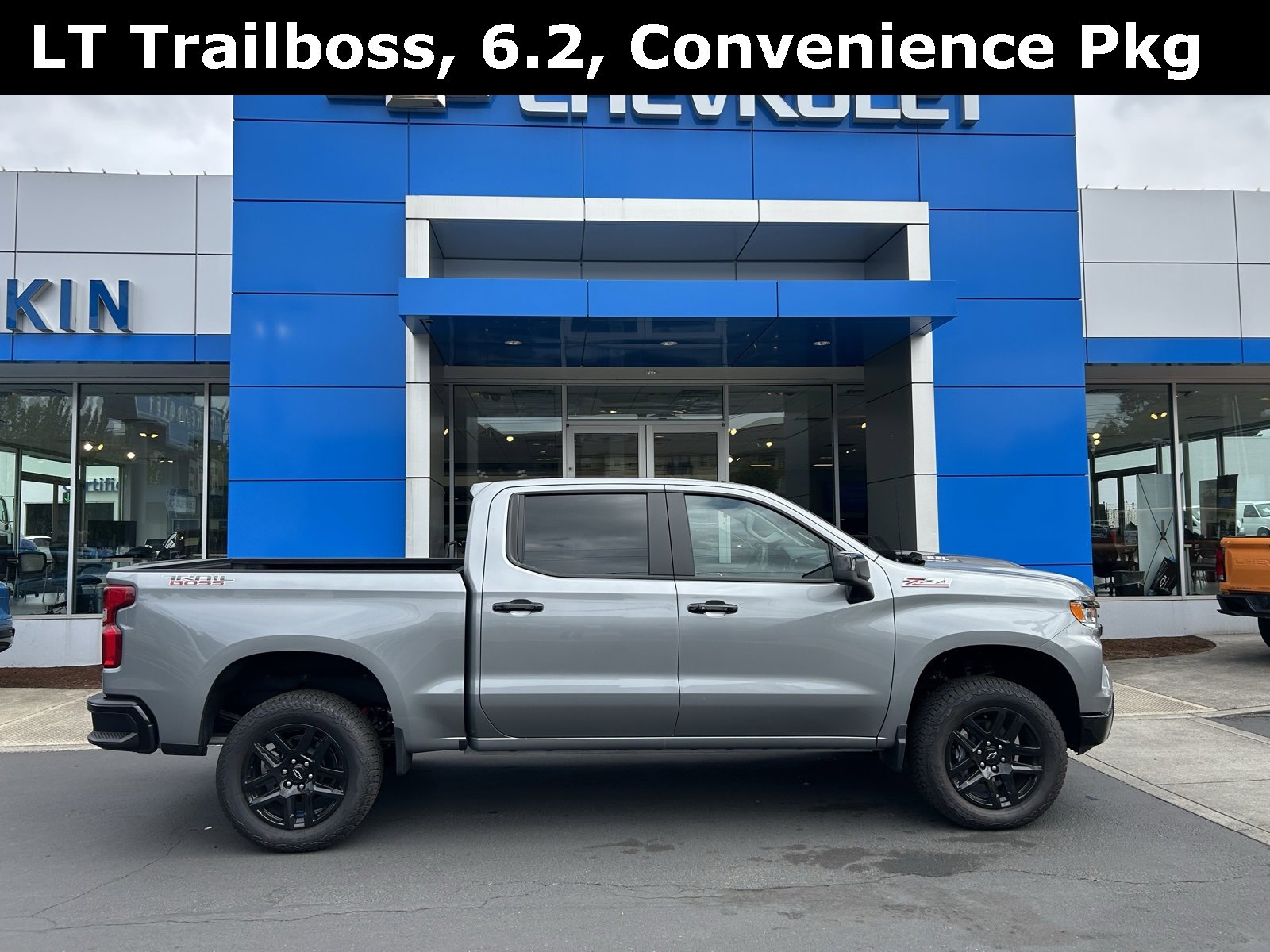 2025 Chevrolet Silverado 1500 LT Trail Boss photo 4