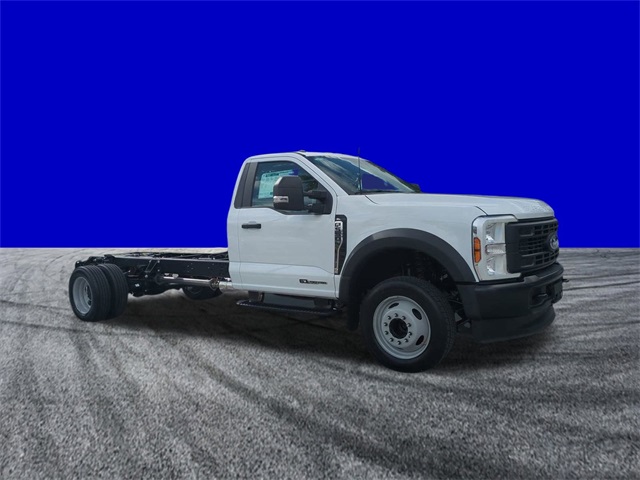 2026 Ford F-550 XL photo 2