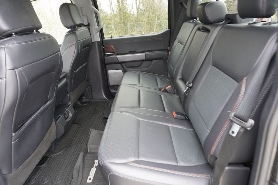 Used 2022 Black Ford Lariat image 18