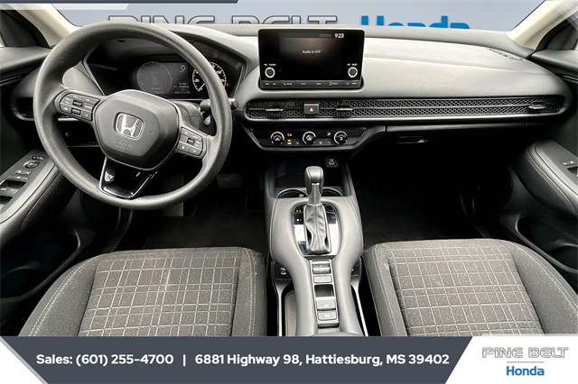 2025 Honda HR-V LX photo 13