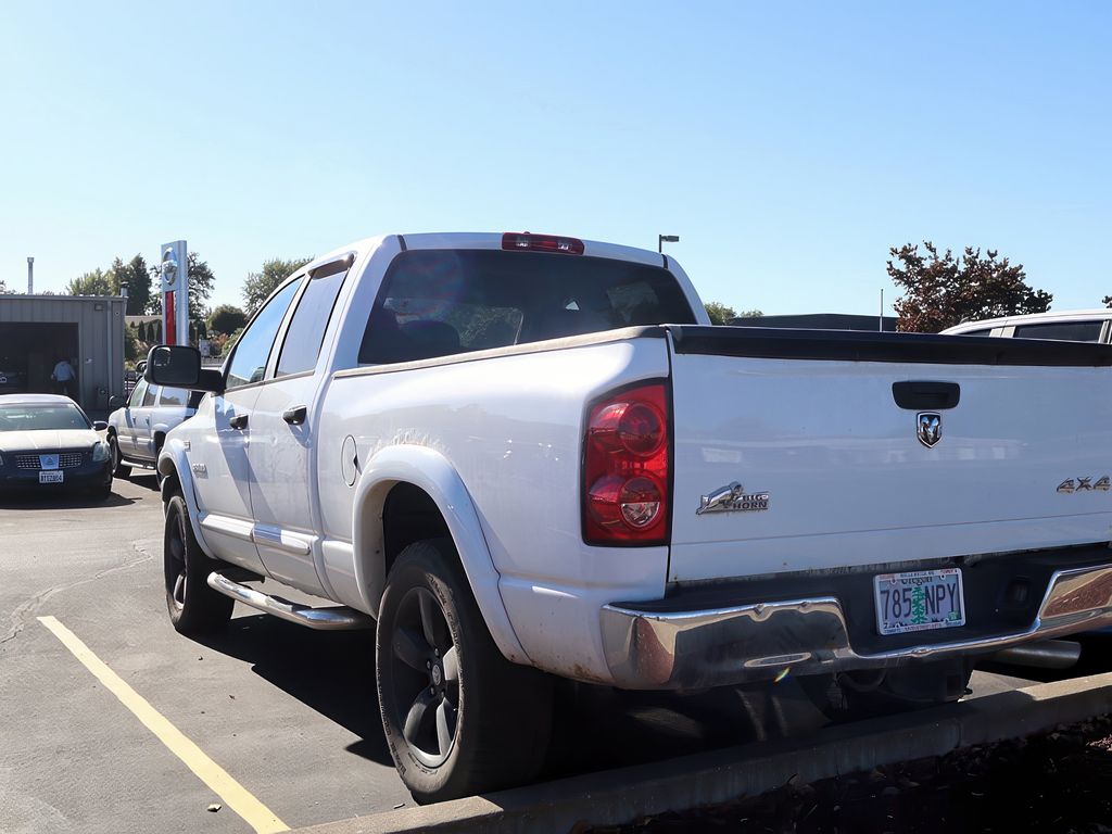 2008 Dodge Ram ST photo 4