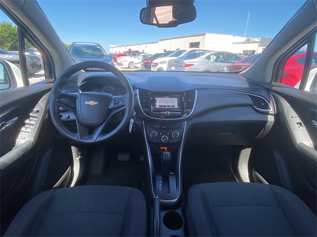 2017 Chevrolet Trax LS photo 11