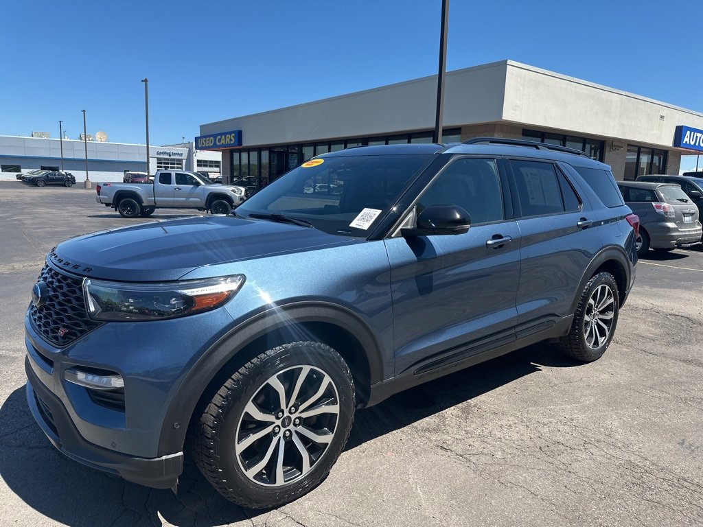 2020 Ford Explorer ST photo 4