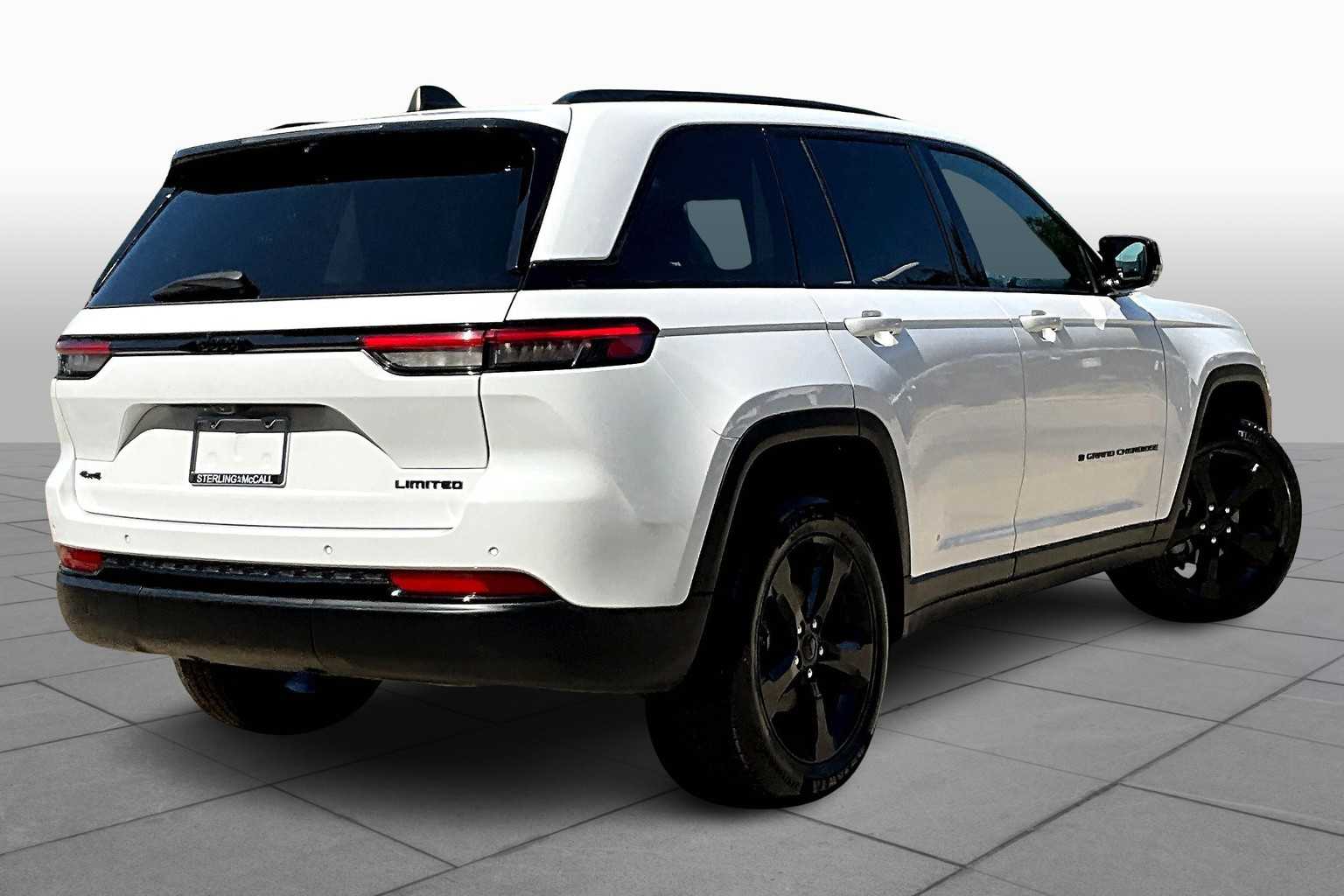 2023 Jeep Grand Cherokee Limited photo 11