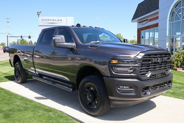 2025 Ram 2500 Tradesman photo 2