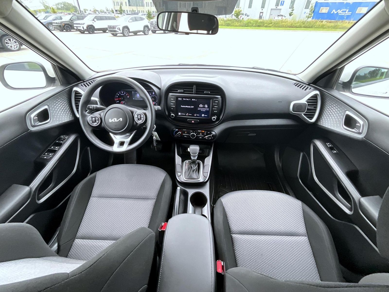 2022 Kia Soul LX photo 14