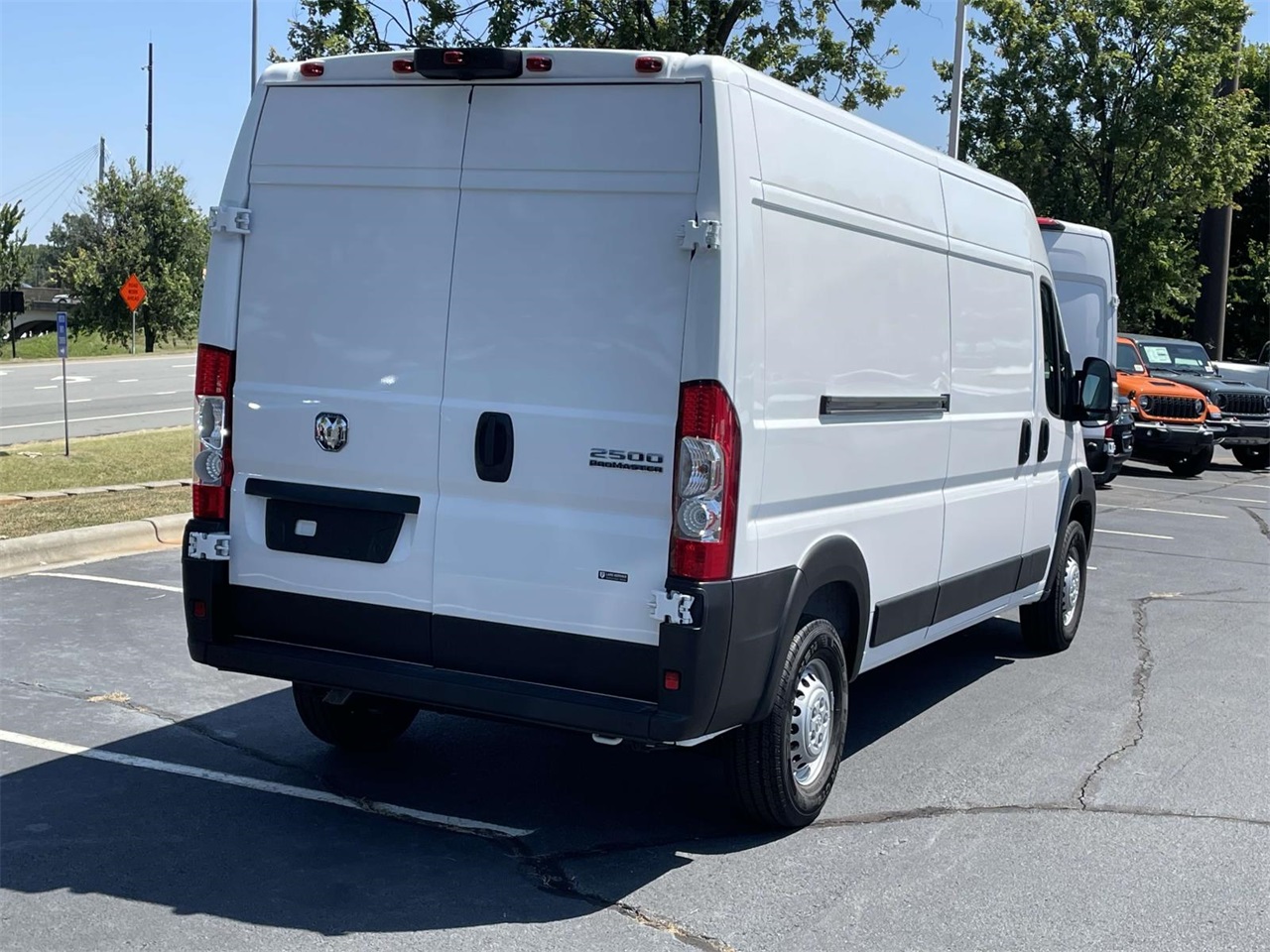 2025 Ram ProMaster 2500 photo 4