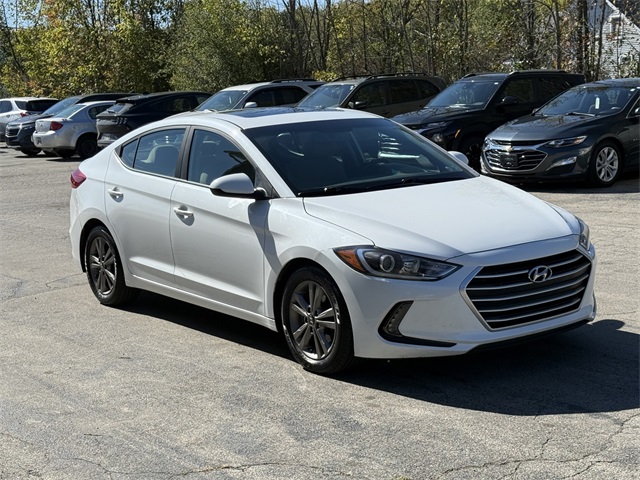2018 Hyundai Elantra Value Edition photo 2