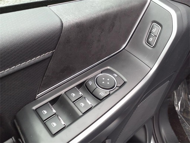 2025 Ford F-150 XLT photo 15