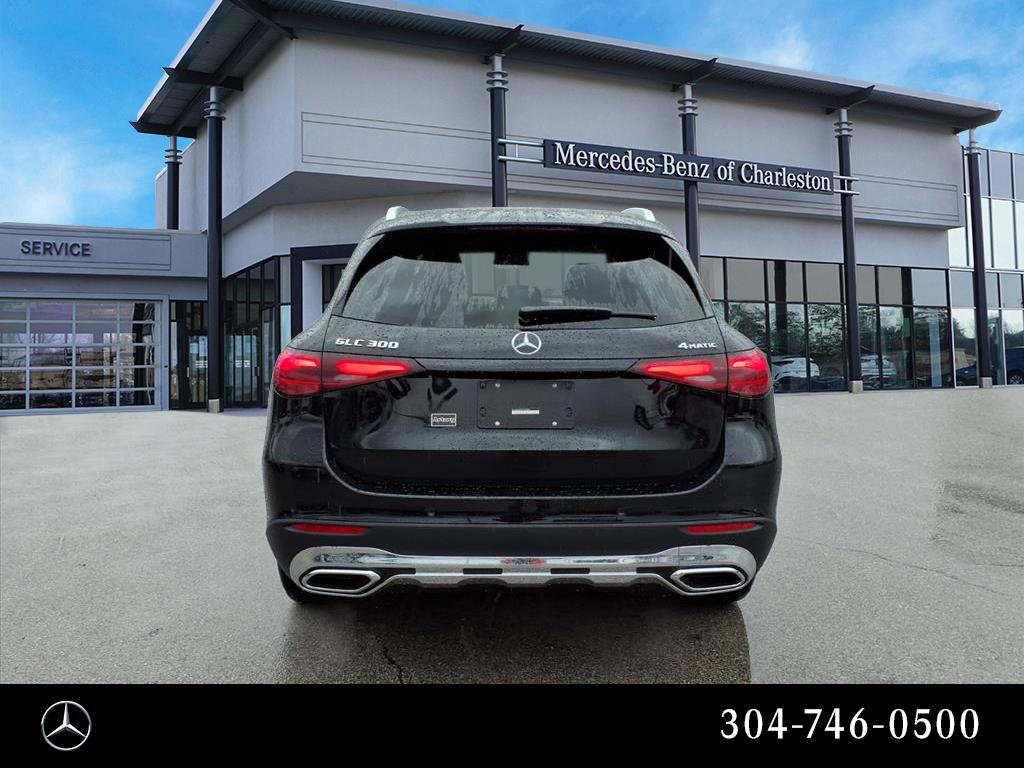 2026 Mercedes Benz GLC 300 4MATIC photo 4