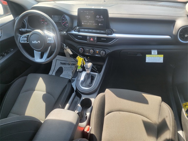 2023 Kia Forte LXS photo 34