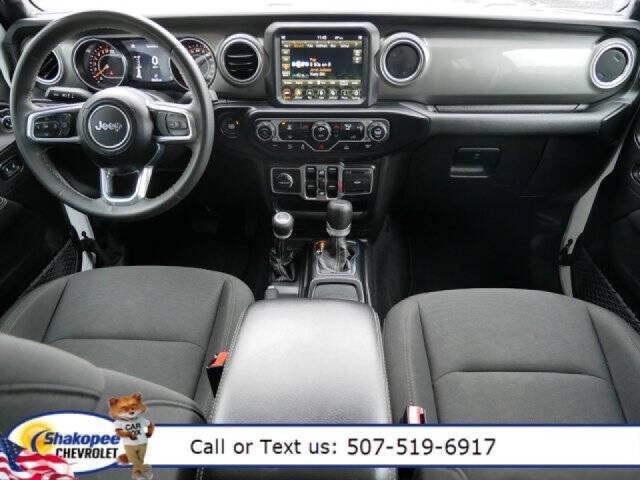 2023 Jeep Gladiator Overland photo 9