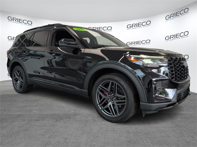 Used 2025 Black Ford ST image 1