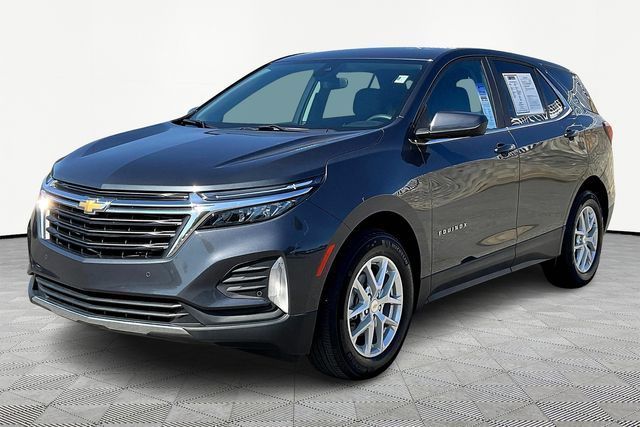 2023 Chevrolet Equinox LT photo 3