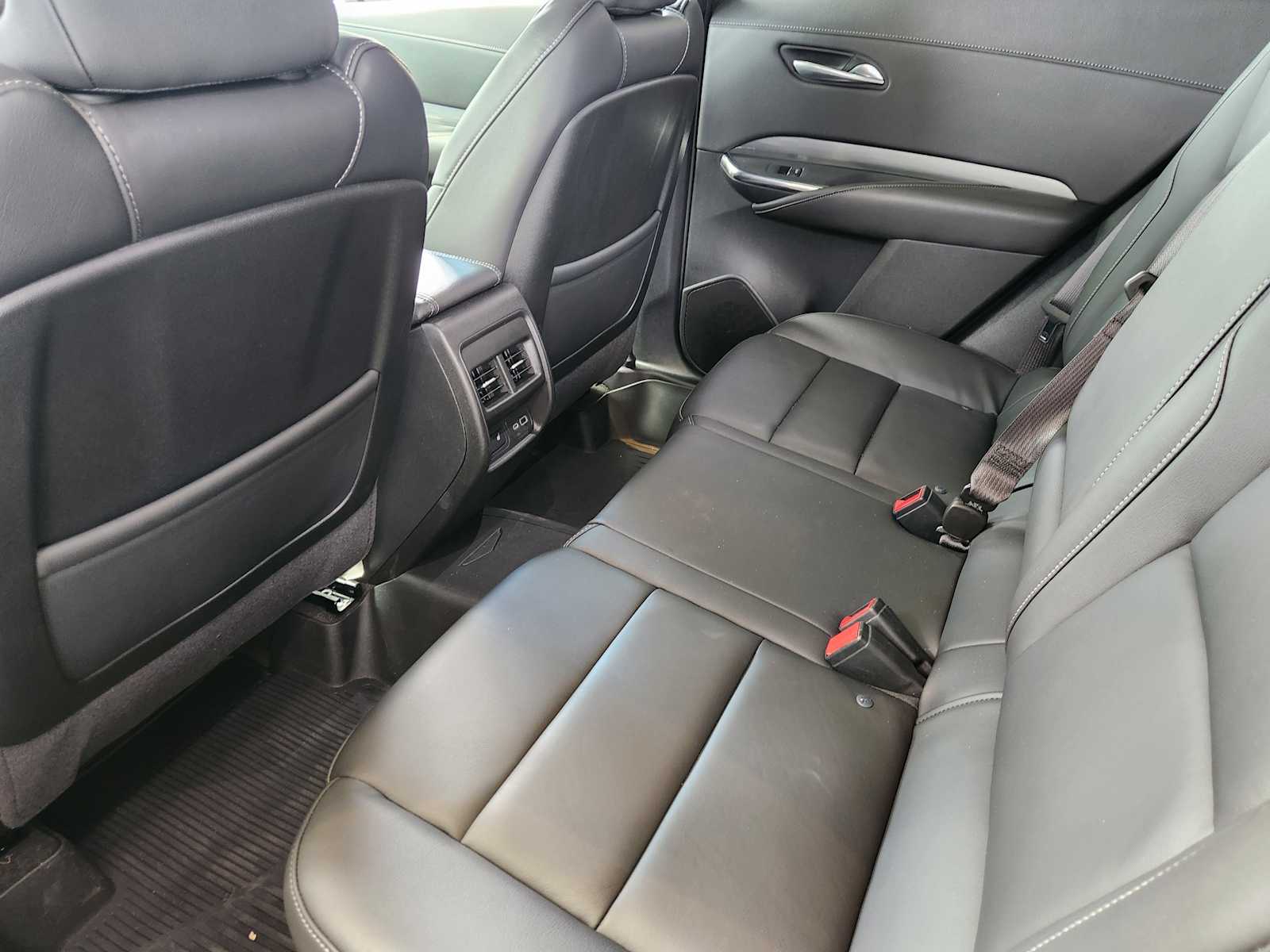 2025 Cadillac XT4 Premium Luxury photo 17