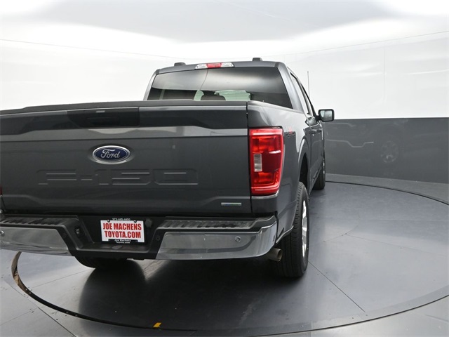 2023 Ford F-150 XLT photo 2