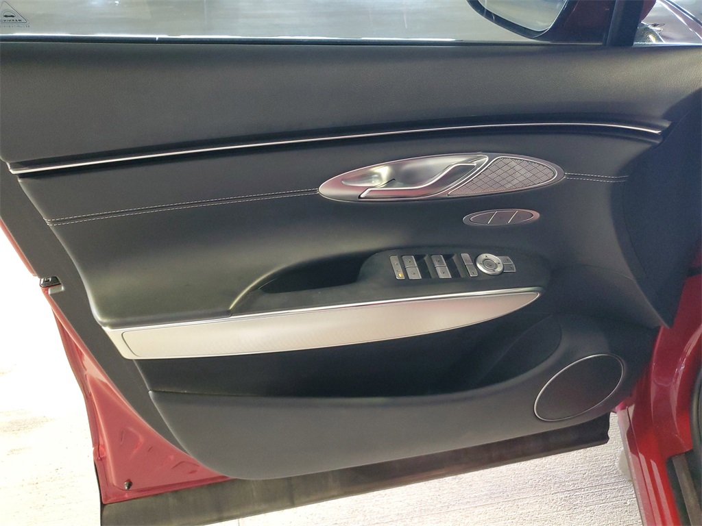 2023 Genesis GV70 2.5T photo 13