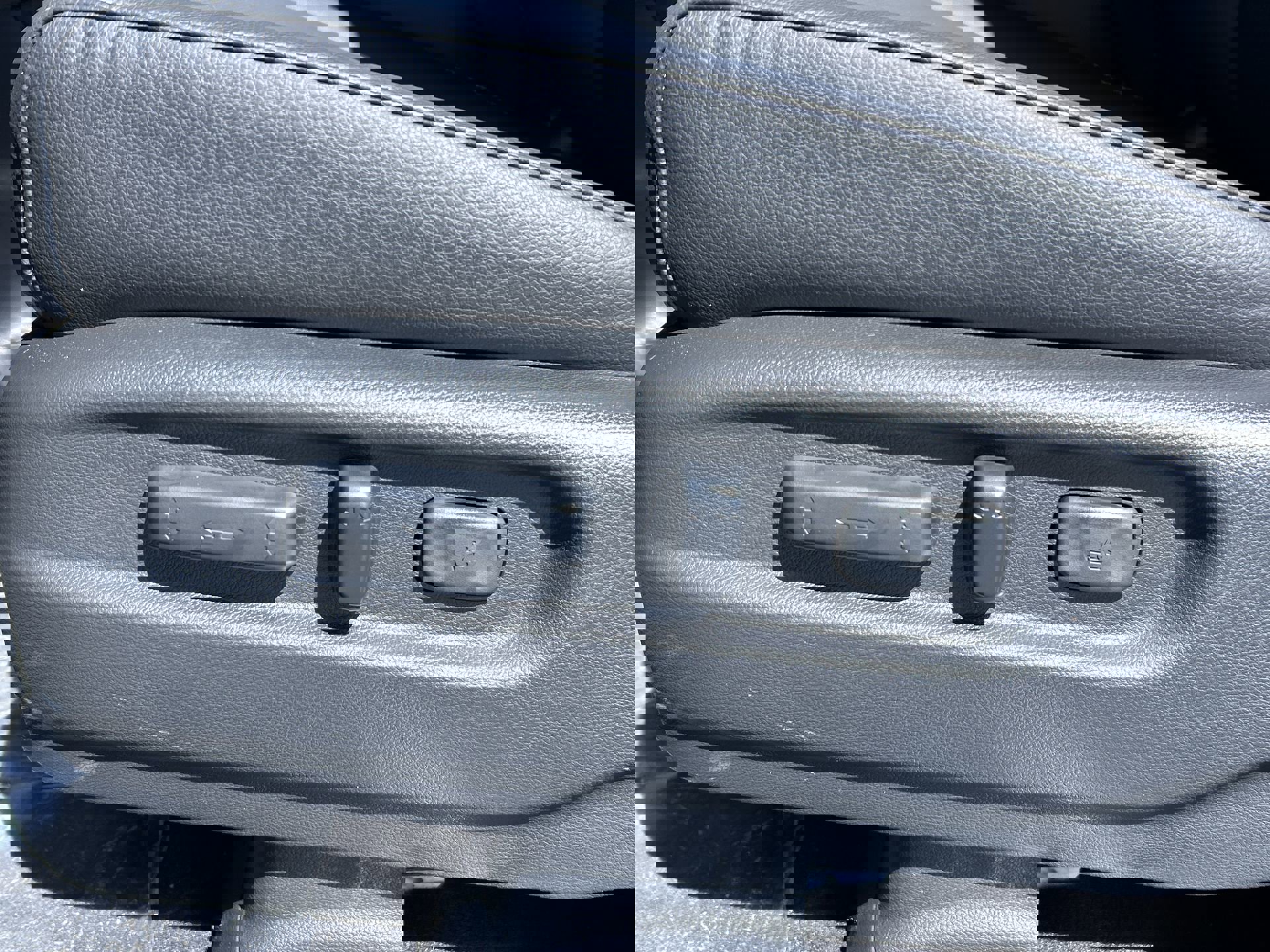 2025 Honda Ridgeline RTL photo 12