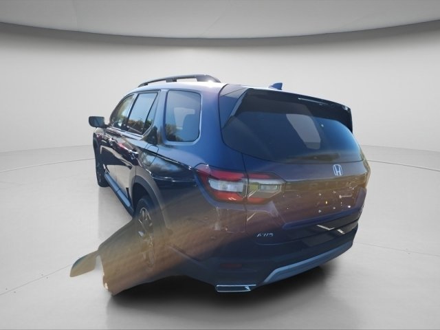 2025 Honda Pilot Touring photo 3