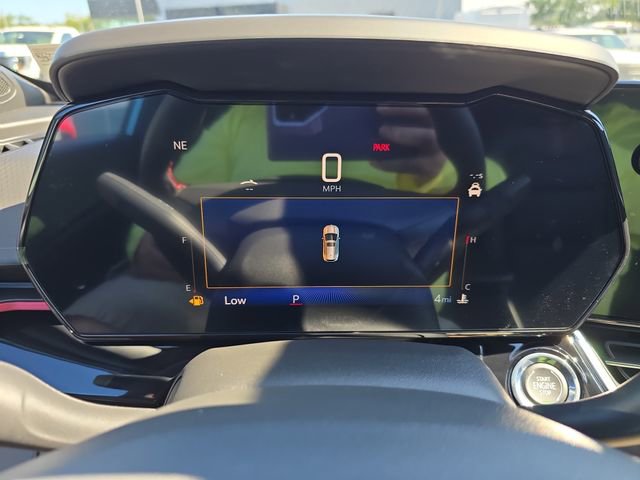 2025 Chevrolet Trax photo 14
