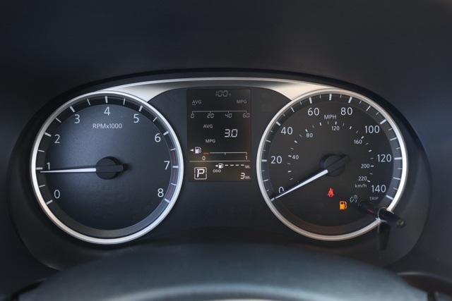 2025 Nissan Kicks Play S photo 26