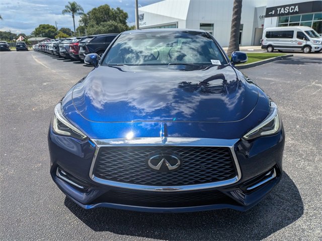 2022 Infiniti Q60 Luxe photo 9