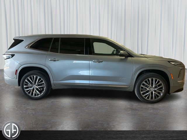 2026 Buick Enclave Avenir photo 4