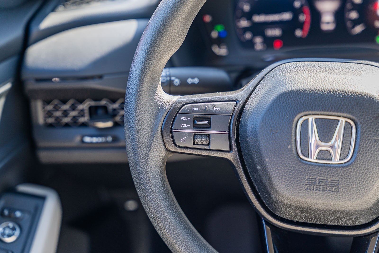 2025 Honda Accord LX photo 25