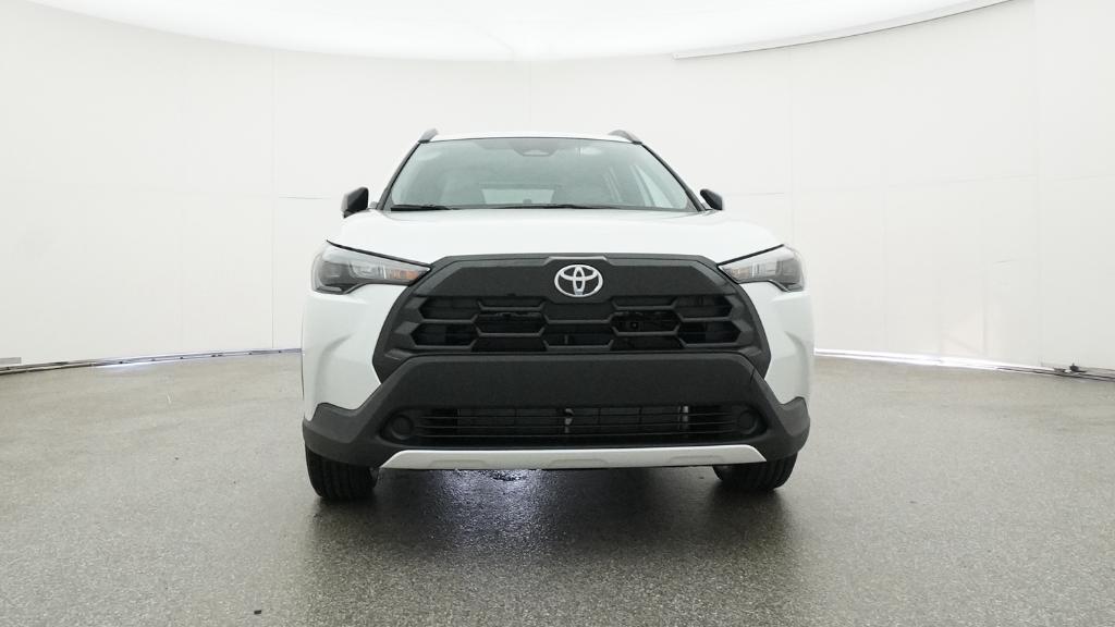 2026 Toyota Corolla Cross LE photo 3