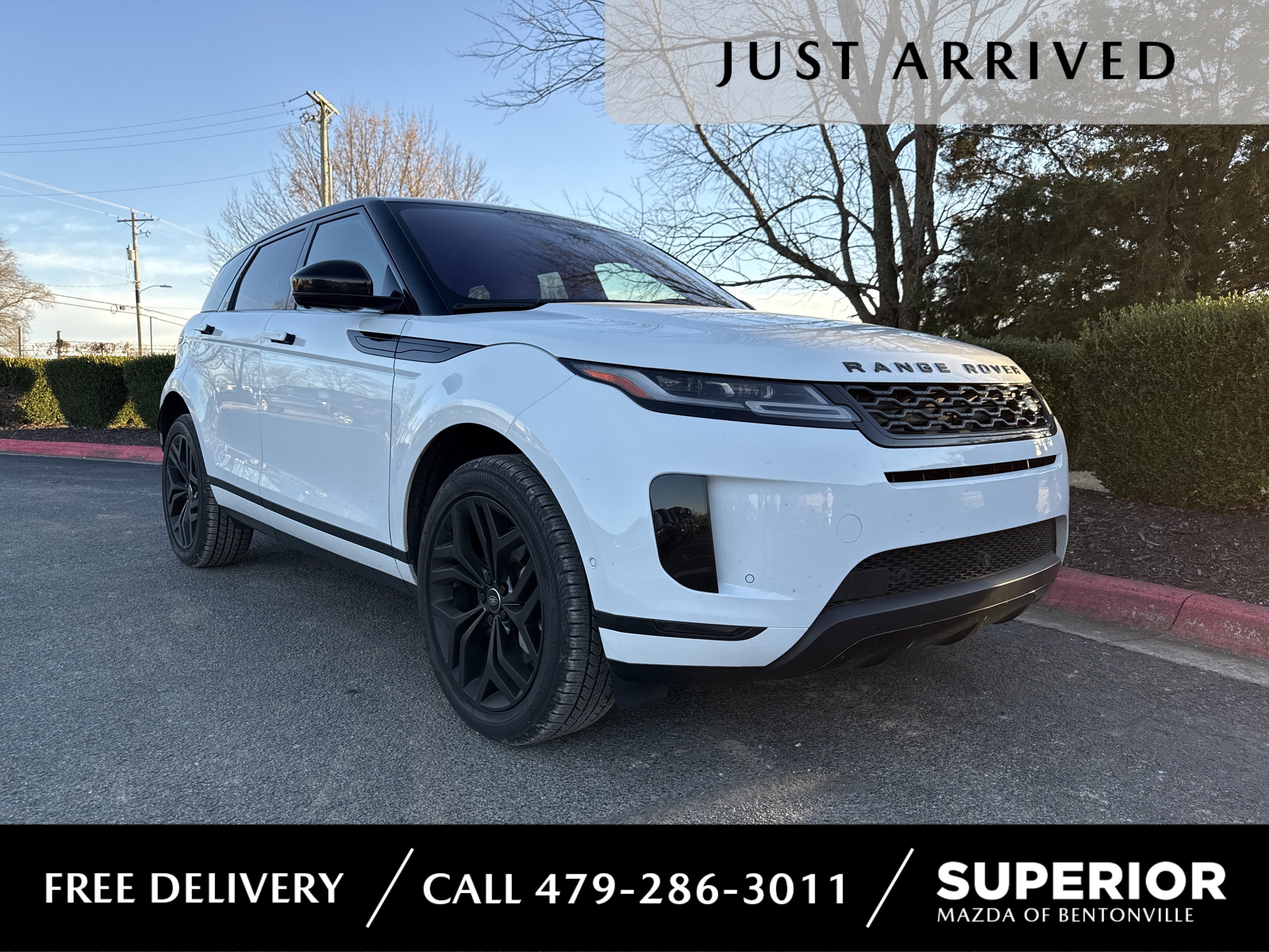 2020 Land Rover Range Rover Evoque SE's photo