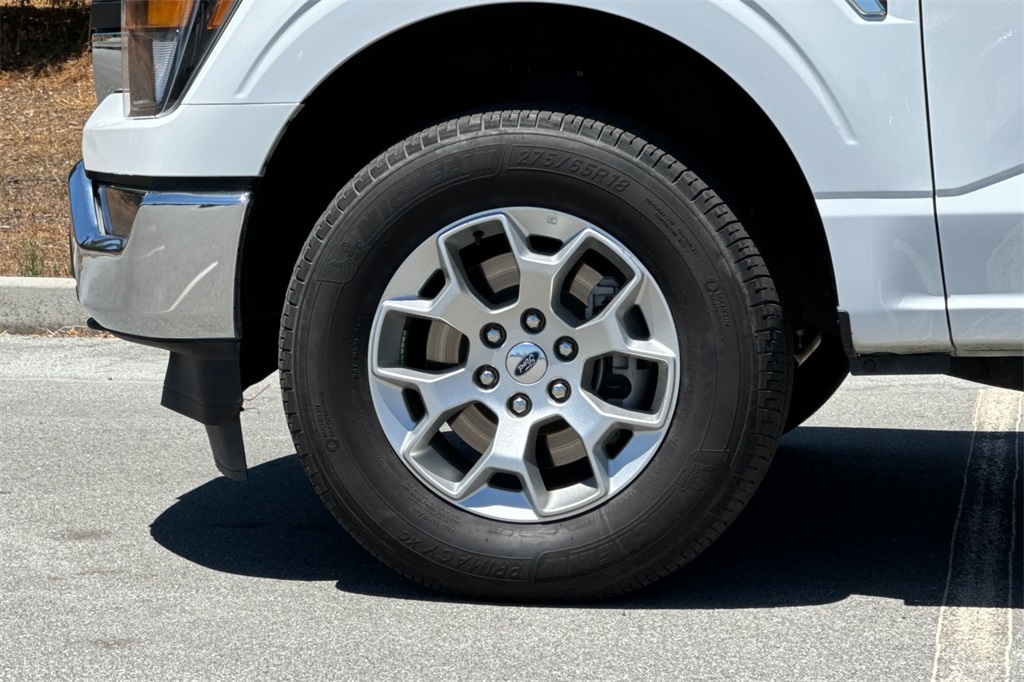 2023 Ford F-150 XLT photo 22