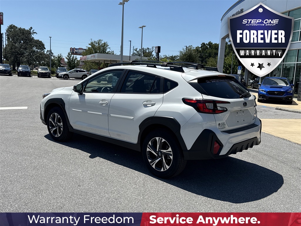 2025 Subaru Crosstrek Premium photo 3