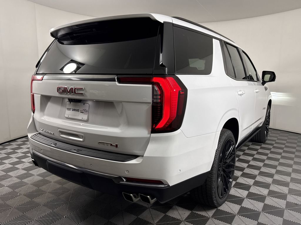 2025 Gmc Yukon AT4 photo 3