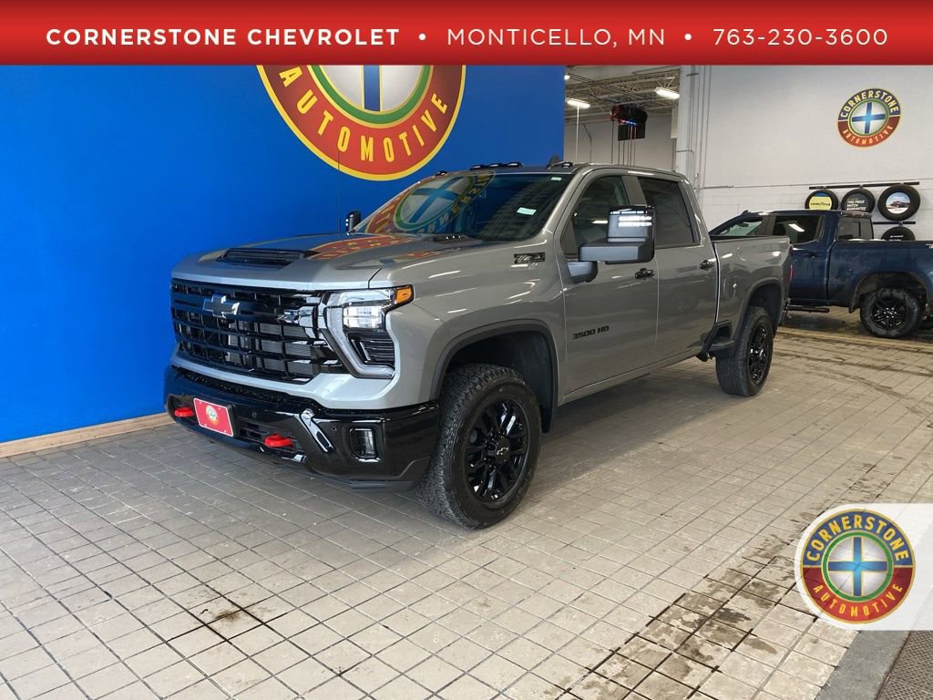 2026 Chevrolet Silverado 3500HD LT's photo