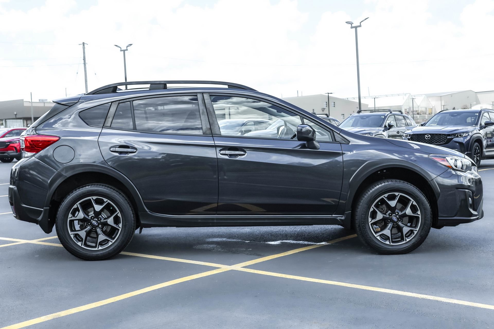 2019 Subaru Crosstrek 2.0i Premium photo 2