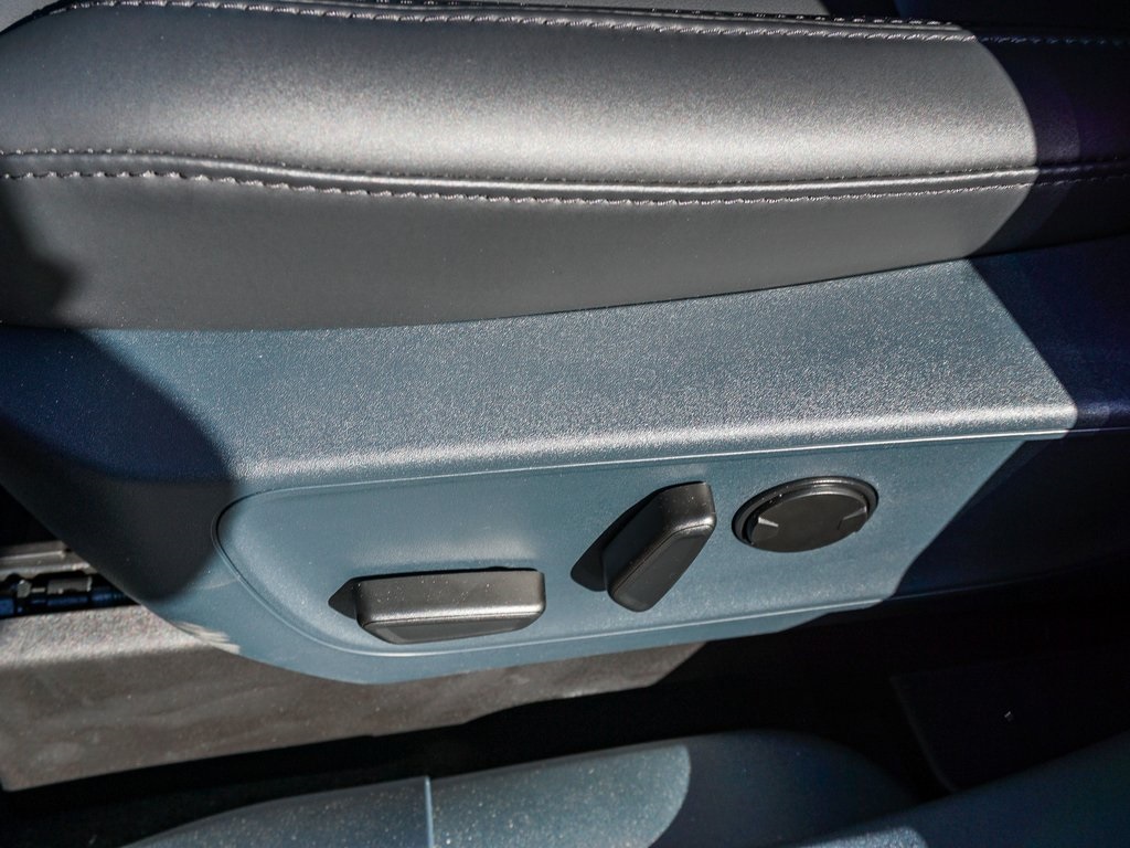 2024 Ford Maverick Lariat photo 17